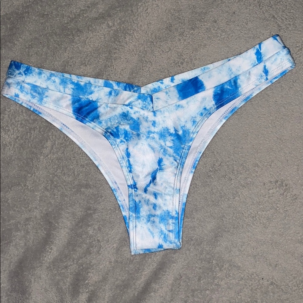 Sunny Brooklyn Bottoms